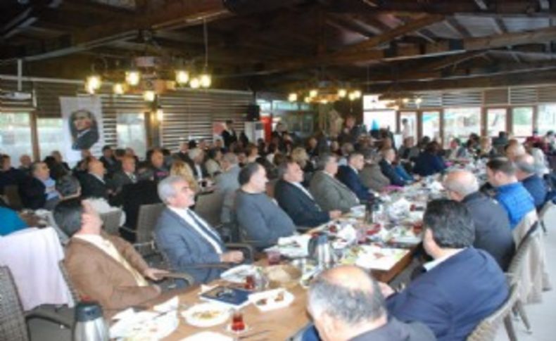 Eski Bakan Çağlayan’dan Karadenizlilere ‘CHP’ mesajı